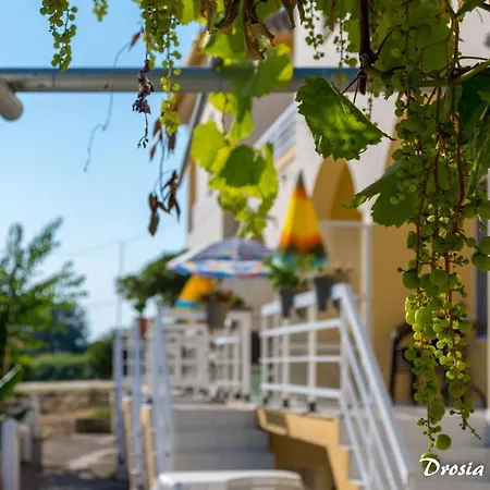 Drosia شقة Kypseli